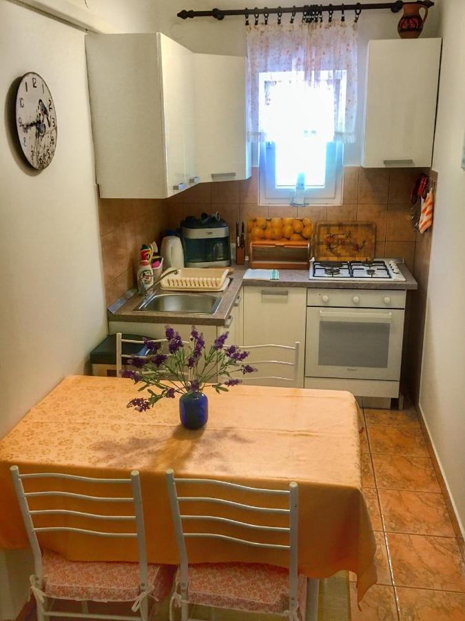 Villa Millefiori - Apartments Mali Losinj Bagian luar foto